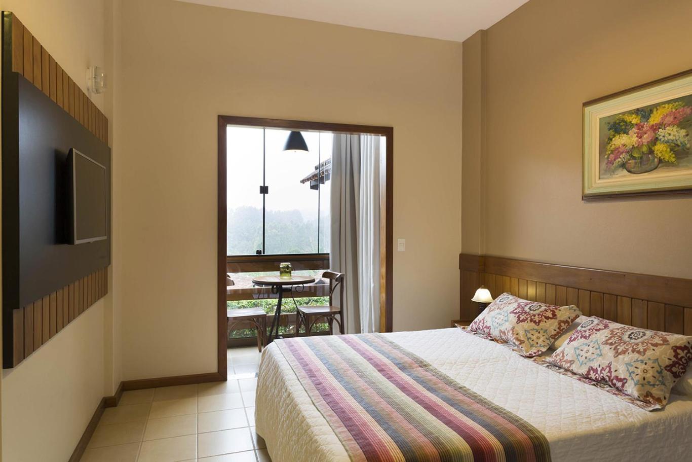 Pousada Dos Pinhos Hotel Pedra Azul  Eksteriør billede
