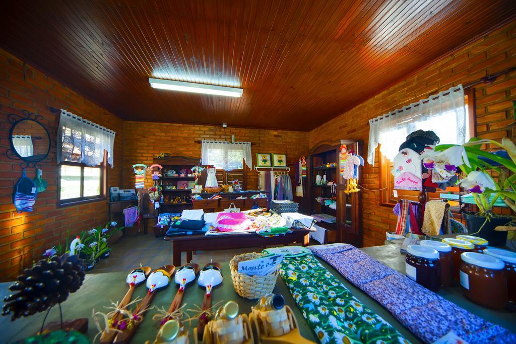 Pousada Dos Pinhos Hotel Pedra Azul  Eksteriør billede