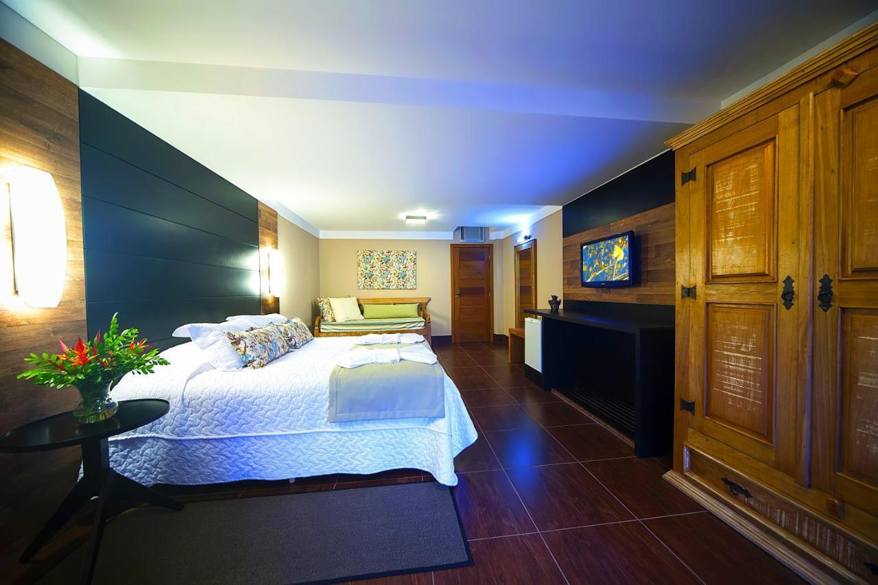 Pousada Dos Pinhos Hotel Pedra Azul  Eksteriør billede